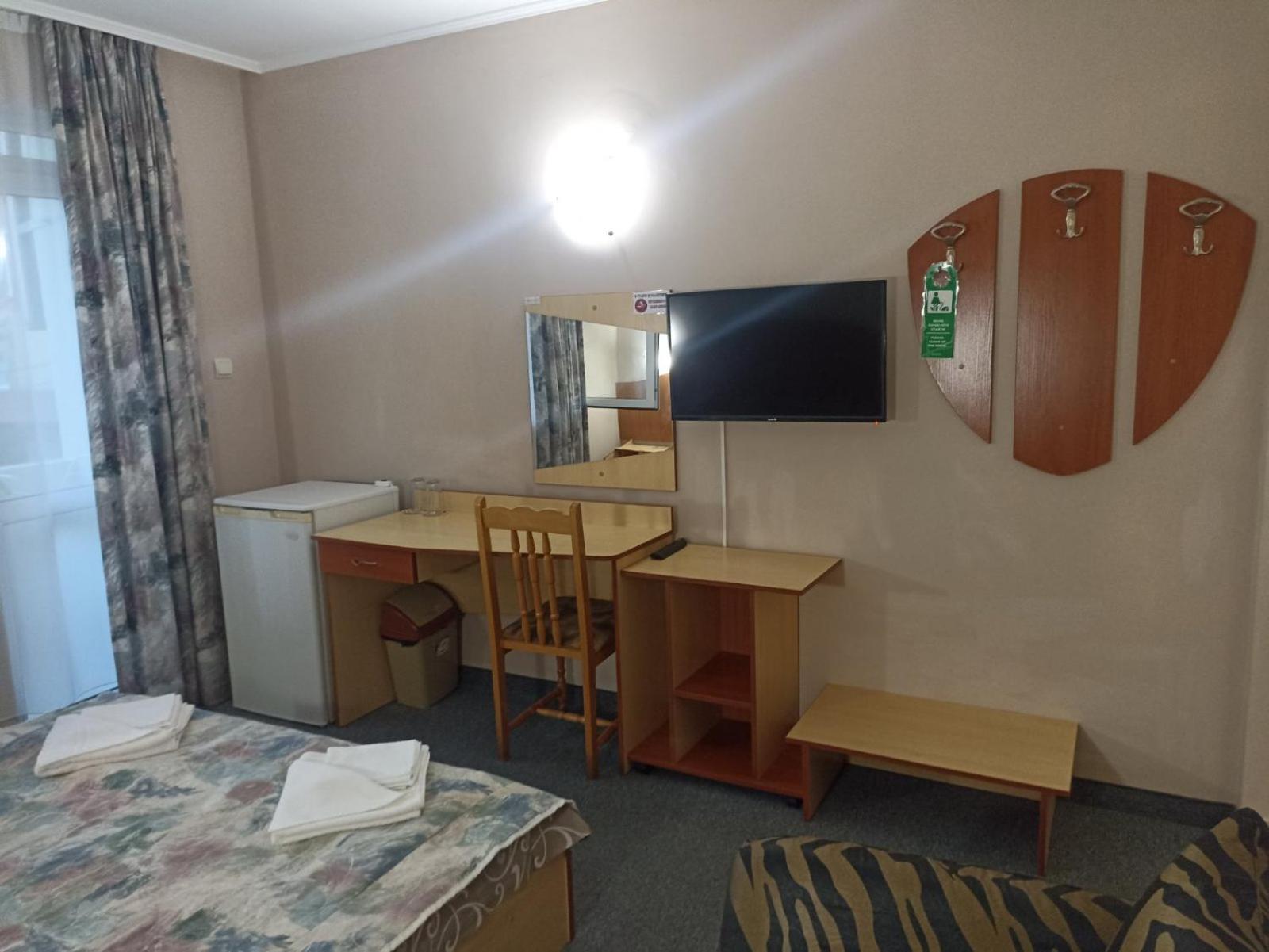 Krasi Hotel Ravda Esterno foto