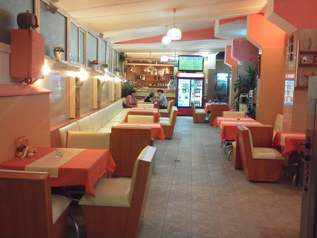 Krasi Hotel Ravda Esterno foto