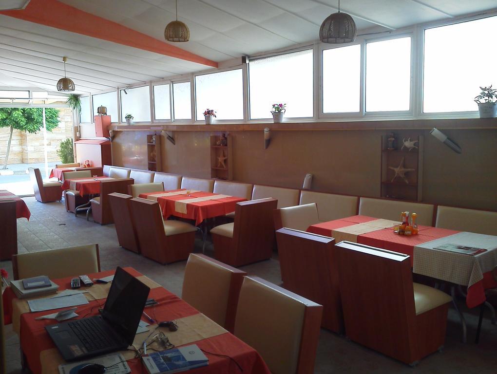 Krasi Hotel Ravda Esterno foto